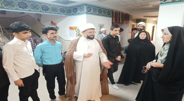 طلاب جدیدالورود، با نقش مؤثر روحانیت در جامعه بیشتر آشنا شوند