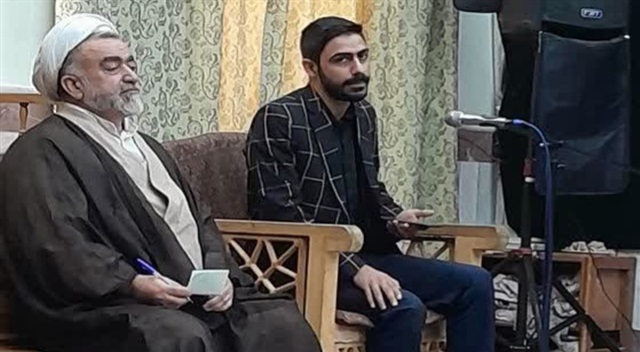 همایش صبح شعر «عهد حضور» برگزار شد