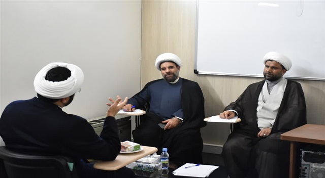 متقاضیان تدریس زبان انگلیسی و عربی حوزه به سازمان فنی و حرفه‌ای معرفی می‌شوند