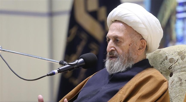 مرحوم آیت‌الله العظمی حائری مصداق «العالم بزمانه» بود/ حوزه قم امتداد تاریخی حوزه مدینه، کوفه و خراسان است