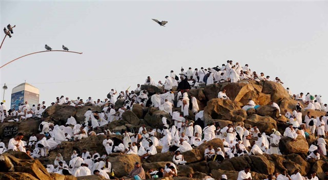 اعمال و دعاهای روز عرفه