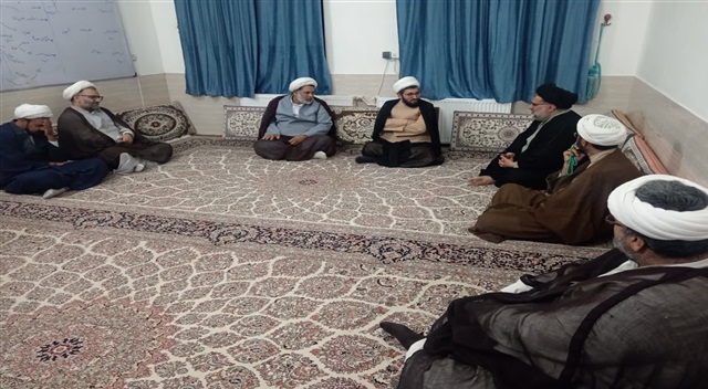 استاد حوزه: هویت طلبگی ستون تربیت دینی است