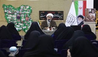 گزارش تصویری | سلسله نشست‌های تحلیلی‌تبیینی «ره بر» با عنوان «حقیقت عظیم سیره حضرت زهرا(سلام‌الله‌علیها) 