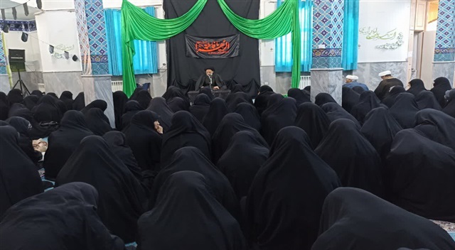 نماینده ولی‌فقیه در خراسان جنوبی:بشر بدون امامت در تاریکی معنوی و بی‌عدالتی فرو می‌رود