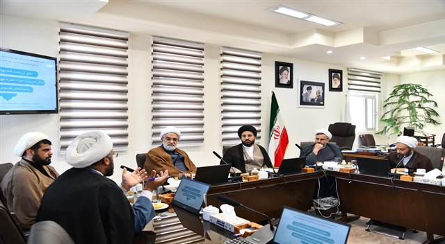  گزارش تصویری | دیدار دبیر ستاد همکاری حوزه‌های علمیه و آموزش و پرورش با مدیر حوزه علمیه خراسان