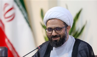 هزار نسخه خطی و چاپ سنگی مدارس علمیه خراسان به دفتر اسناد و تراث سپرده شد