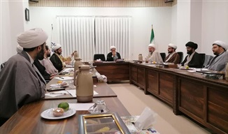 تزریق معنویت و احیای هویت طلبگی، رسالت بنیادین اساتید حوزه است  