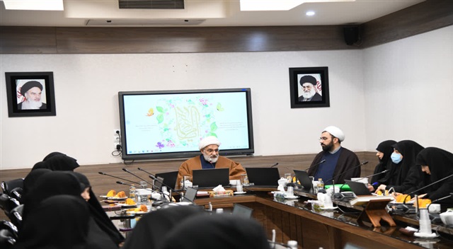 اخلاص در کار، عمل روزمره را به عبادت تبدیل می‌کند