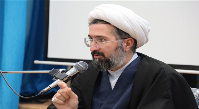 حرکت رقابت‌های علمی حوزه علمیه خراسان به سمت کاربردی‌سازی/ افزایش مشارکت طلاب در سال جاری