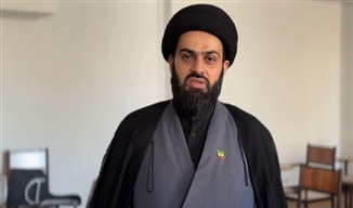 حضور طلاب ملبس در اربعین، پیوند زائران با روحانیت را تقویت می‌کند