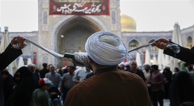 گزارش تصویری | اعزام مبلغان اربعین حسینی حوزه علمیه خراسان از جوار بارگاه منور رضوی