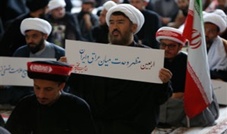 کلیپ | بدرقه سفیران اربعین از صحن رضوی؛ آغاز رسالت تبلیغی مبلغان حوزه علمیه خراسان