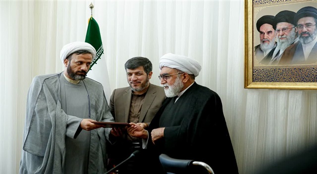 حجت‌الاسلام والمسلمین حسین فرزانه رئیس دانشگاه علوم اسلامی رضوی شد