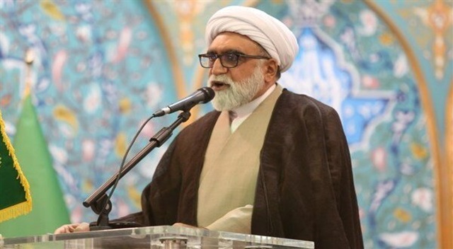 مطالعه گسترده و جامع‌نگری از ویژگی‌های شاخص رهبر شهید انقلاب بود