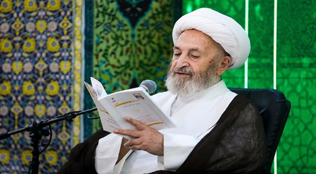 پیروی از اهل‌بیت(علیهم‌السلام) انسان را از دیدگاه‌های دور از عقل مصون می‌دارد