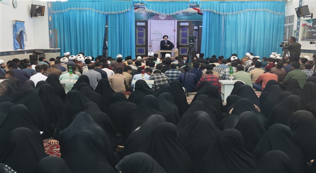 نماینده ولی‌فقیه در خراسان جنوبی: رسالت حوزه، ساختن انسان و حرکت دادن جامعه به سوی توحید و قرب الهی است