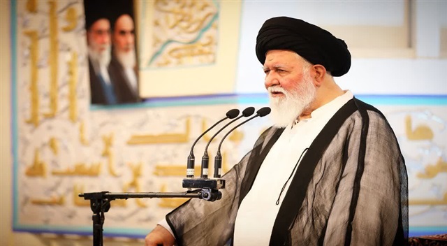دشمن پس از شکست در عرصه نظامی به دنبال ایجاد آشفتگی داخلی است/ مدیریت بصیرانه دانشگاه‌ها مانع تبدیل دانشگاه به میدان اغتشاش دشمن شود