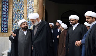  گزارش تصویری | دیدار مدیر حوزه علمیه خراسان با اساتید و طلاب مدرسه علمیه سیدالشهداء(علیه السلام) مشهد