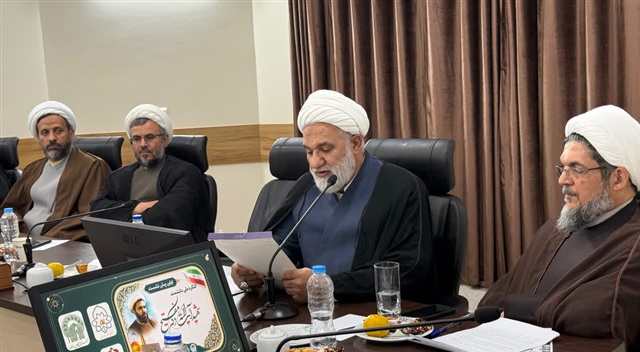 وحدت حوزه و دانشگاه باید به حل مسائل واقعی جامعه منتهی شود